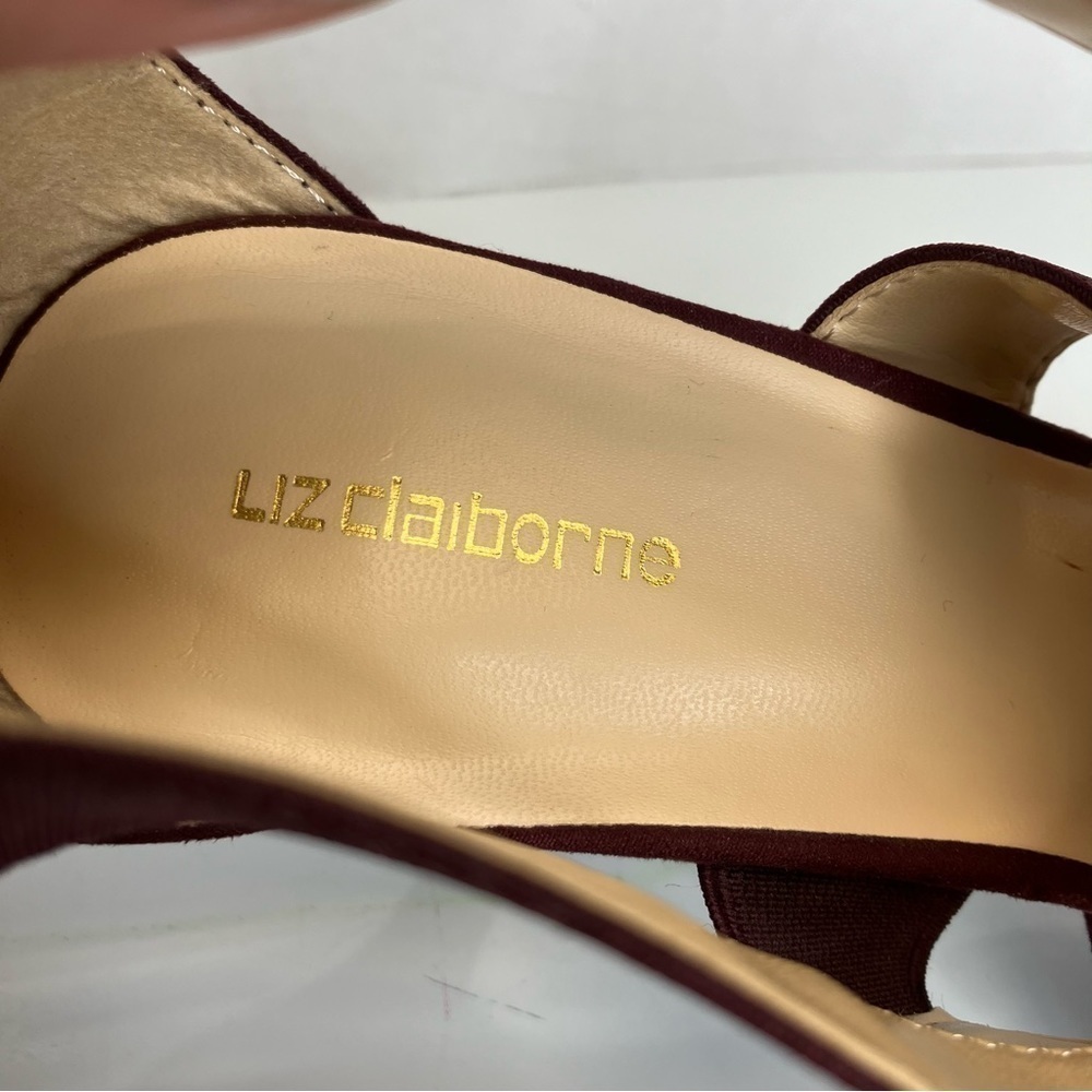 Liz Claiborne heel burgundy shoe size 8.5 - Picture 7 of 9